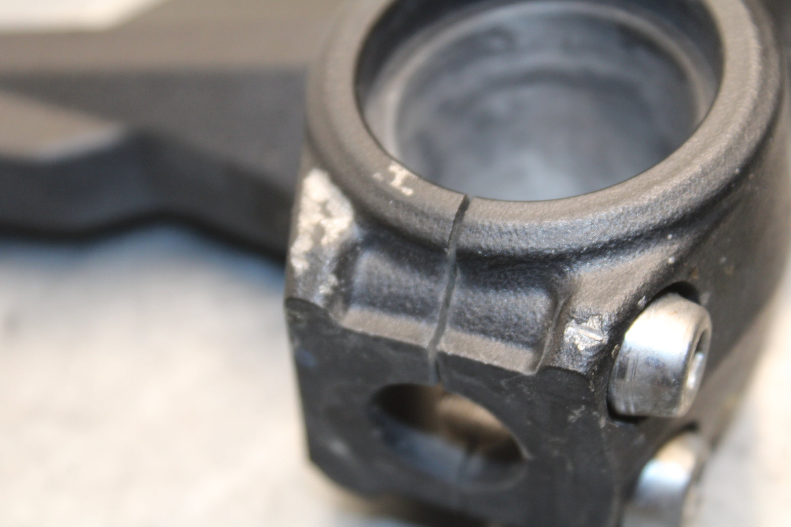 13-18 KAWASAKI NINJA ZX6R FRONT FORKS SET PAIR 44071-0834-56K BB666