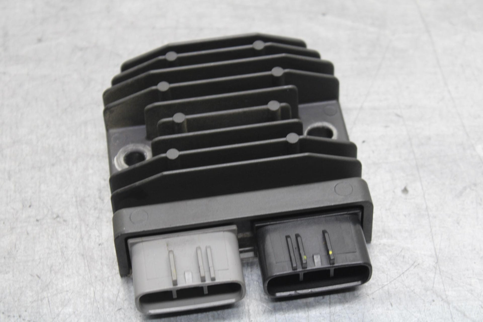 2014 Honda CB500F ABS RECTIFIER VOLTAGE REGULATOR BB102