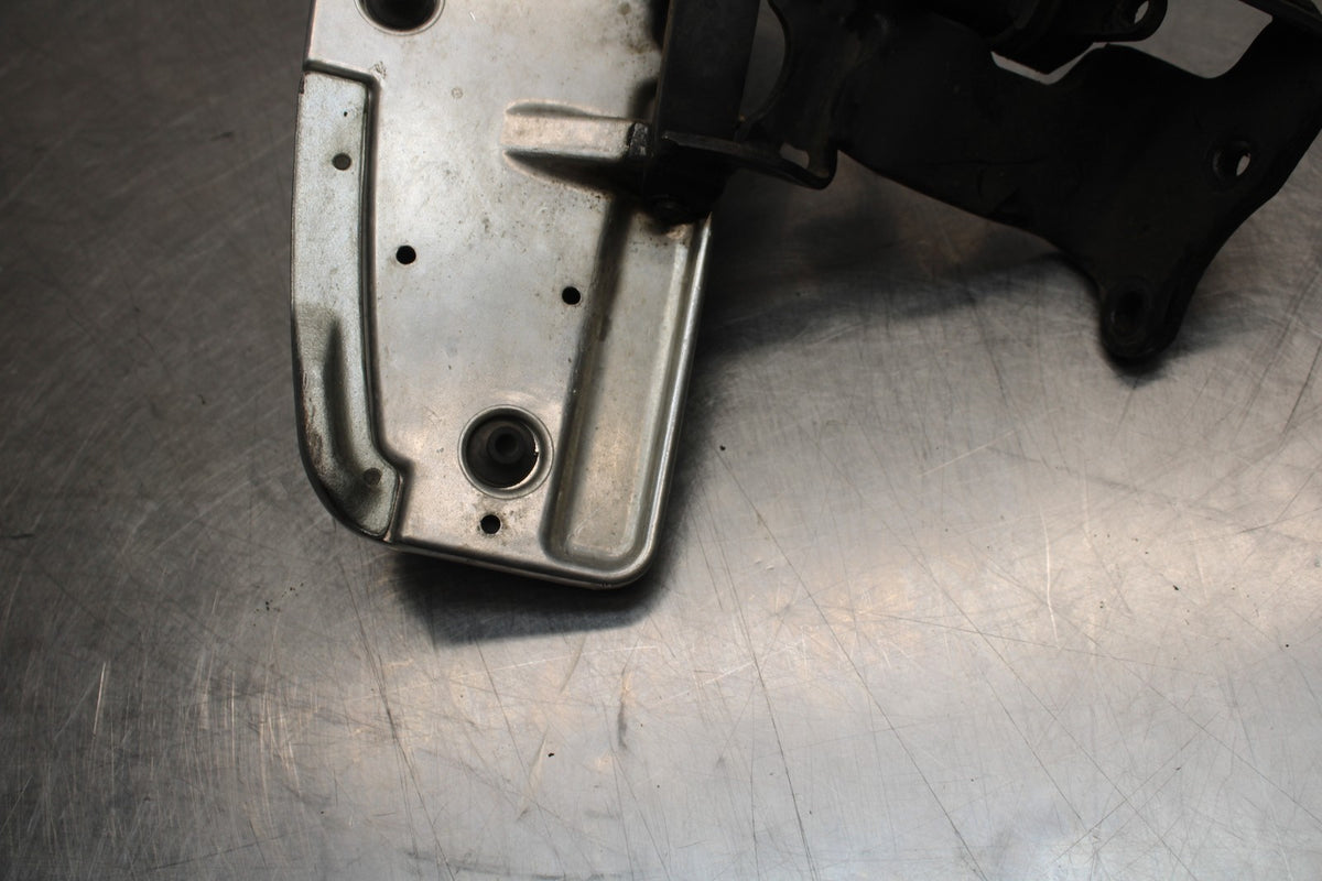 99-09 YAMAHA V STAR 1100 RIGHT FRONT FOOT REST PEG STEP BB853
