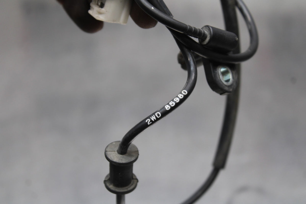 17-18 YAMAHA YZF R3 FRONT ABS BRAKE SENSOR BB813