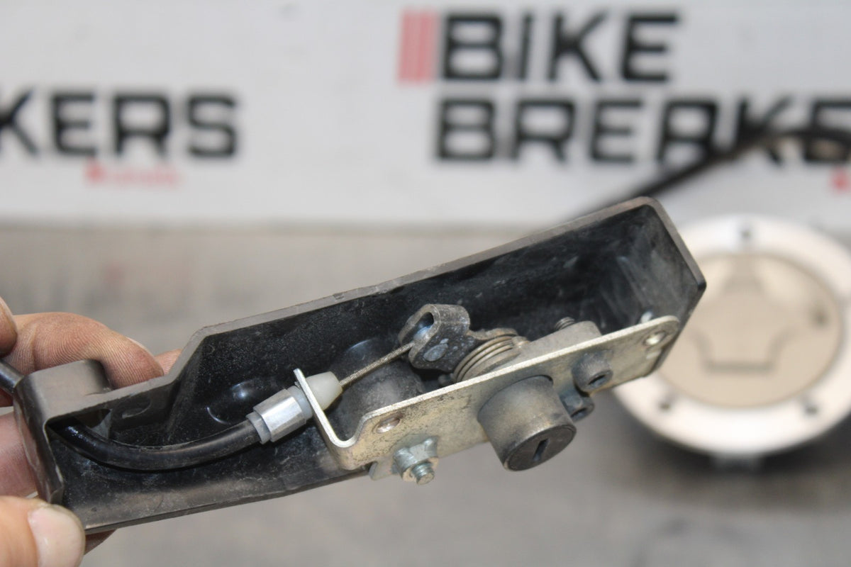 08 KAWASAKI NINJA ZX10R IGNITION LOCK KEY SET W/ GAS CAP AND SEAT LOCK BB902