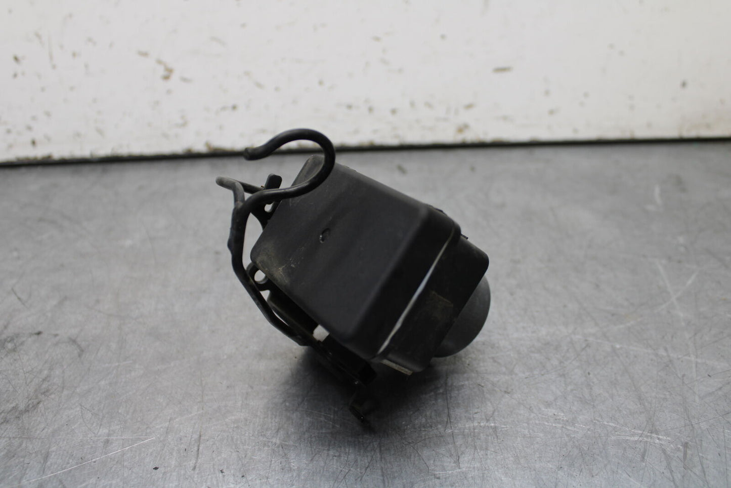 12-17 KAWASAKI ER-6N Z650 ABS PUMP UNIT MODULE BB709