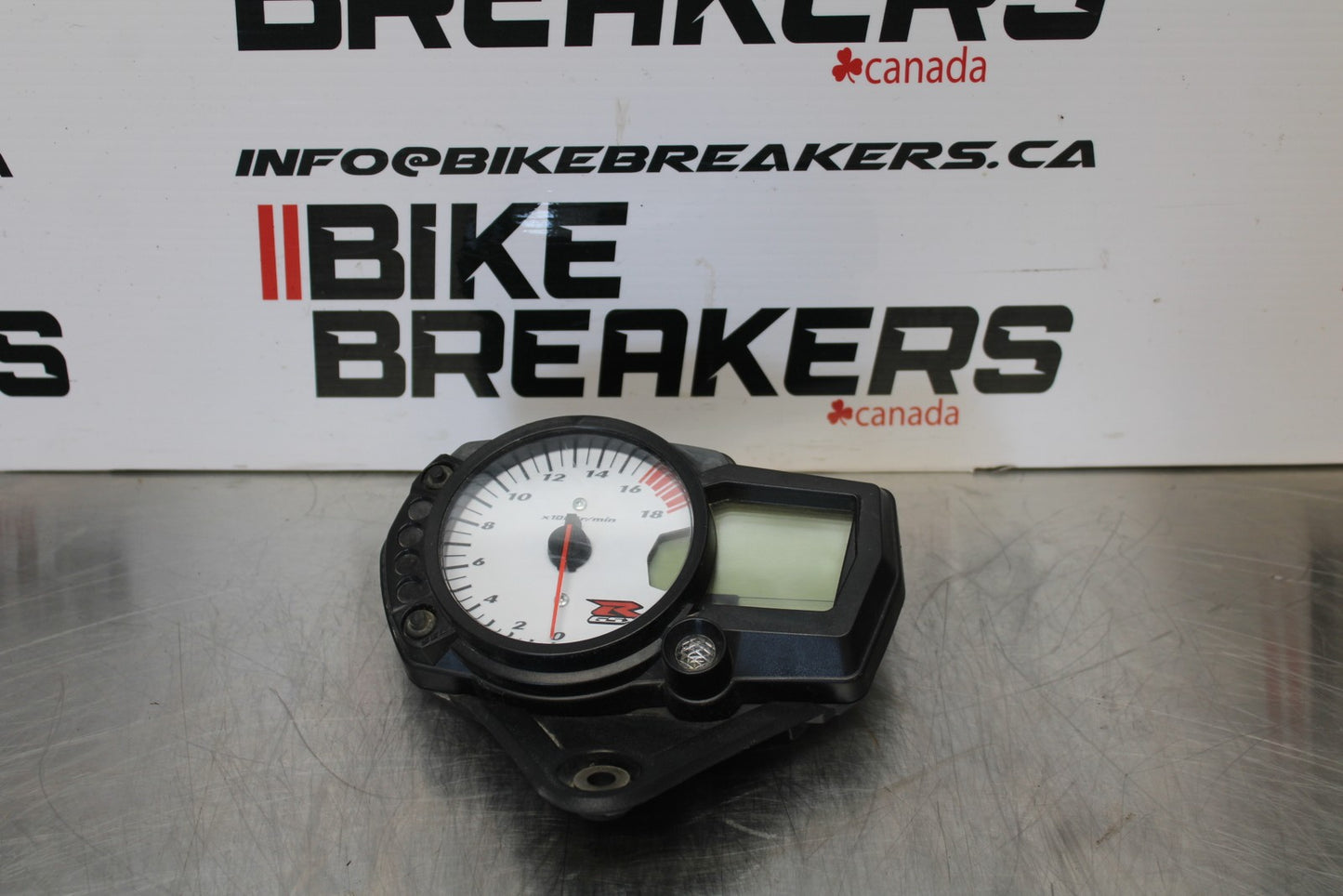 06-07 SUZUKI GSXR 600 SPEEDO TACH GAUGES CLUSTER SPEEDOMETER TACHOMETER BB170