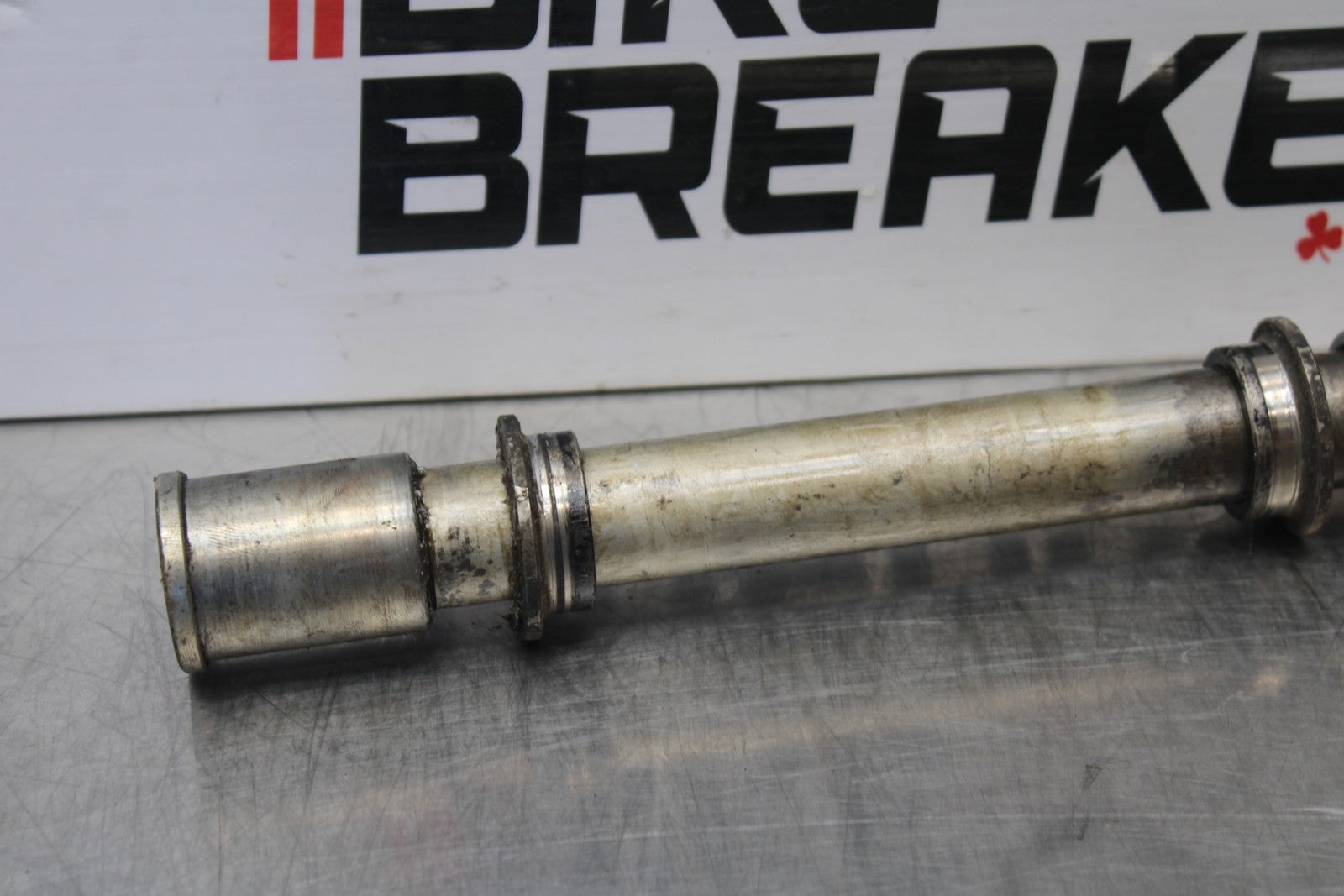 07-08 KAWASAKI NINJA ZX6R FRONT WHEEL RIM AXLE PIVOT BOLT BB203