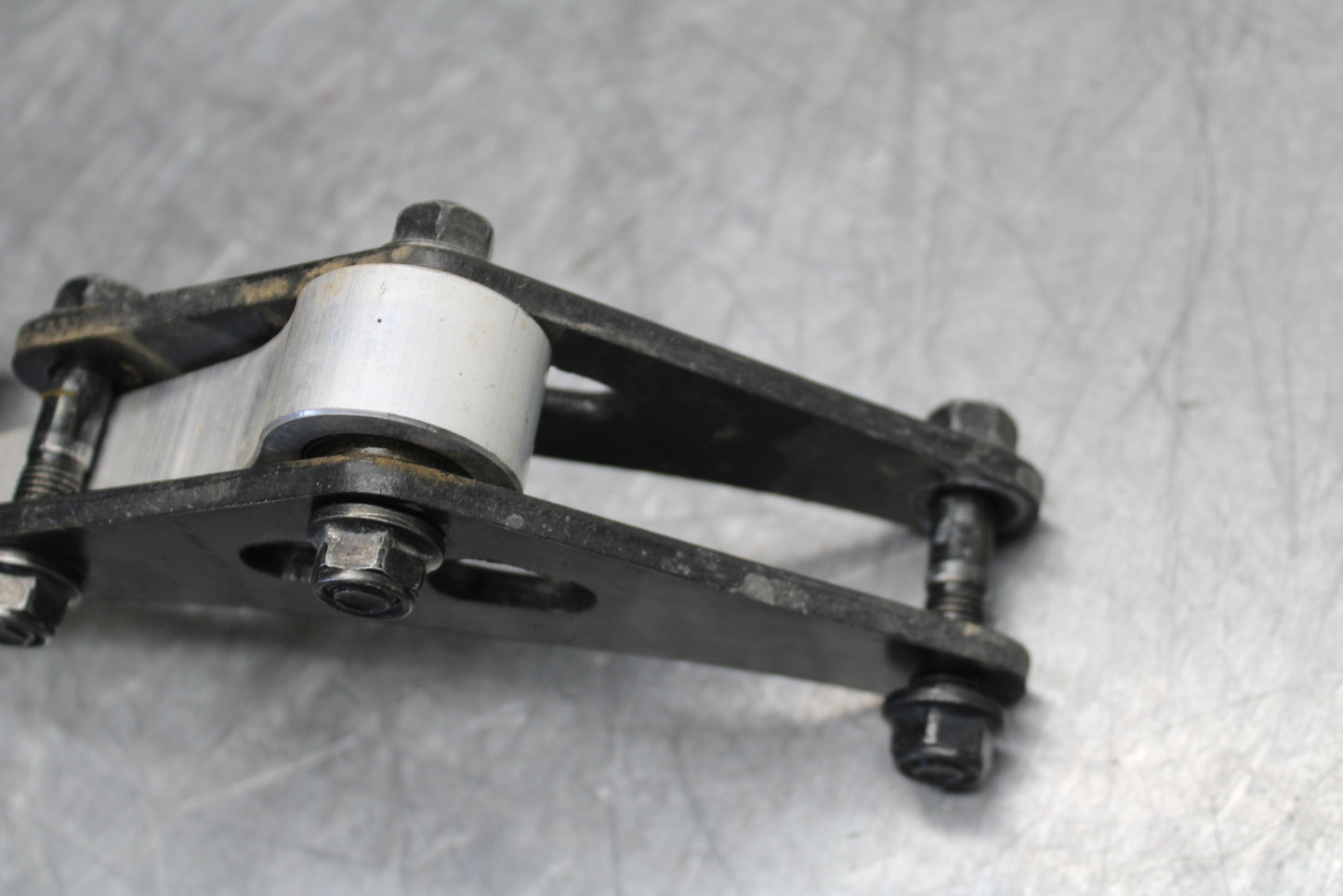 22-24 YAMAHA XSR900 REAR DOGBONE SHOCK LINKAGE LINK BB710