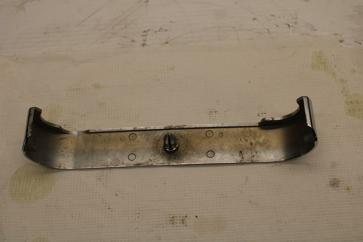 84-85 HONDA V30 MAGNA FRONT FORKS CLAMP LOWER TRIPLE TREE COVER BB251