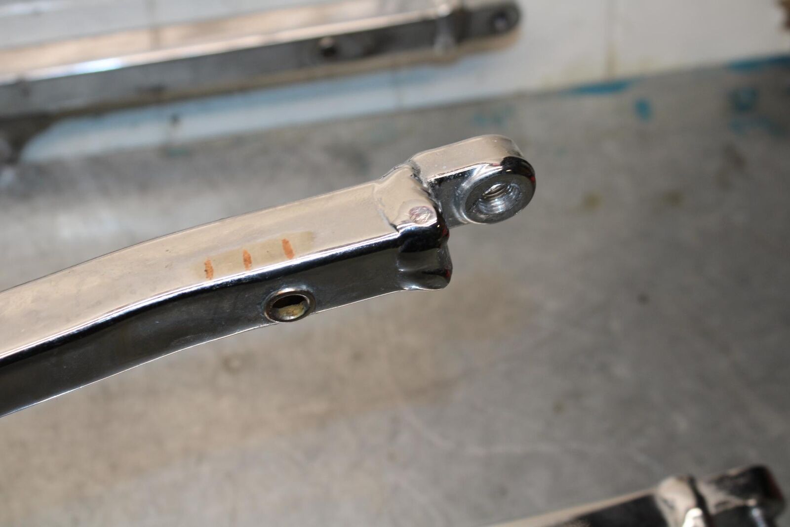 2001 Suzuki GSXR750 REAR SUBFRAME BACK SUB FRAME 41200-35F02 41200-35F24 BB553