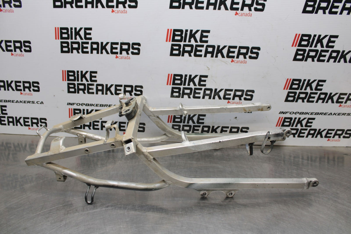 01-03 SUZUKI GSXR600 REAR SUBFRAME BACK SUB FRAME BB841