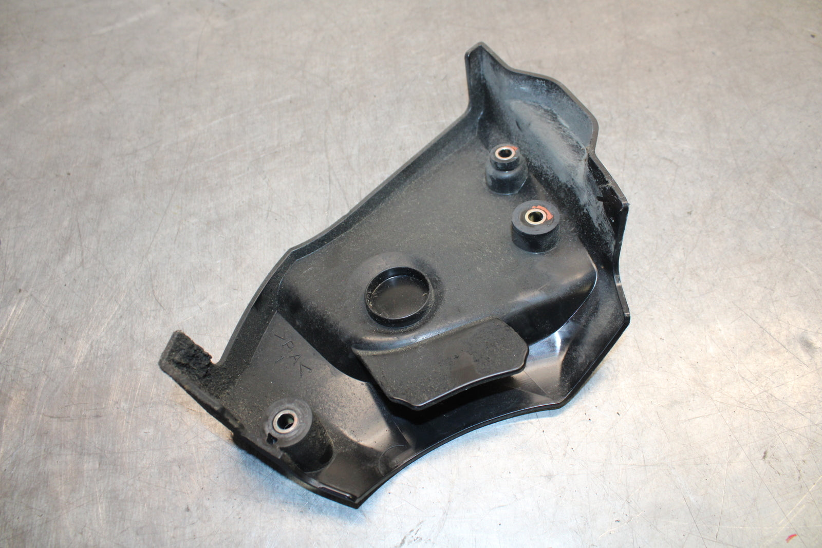 18-24 YAMAHA MT-07 ENGINE SPROCKET COVER BB662