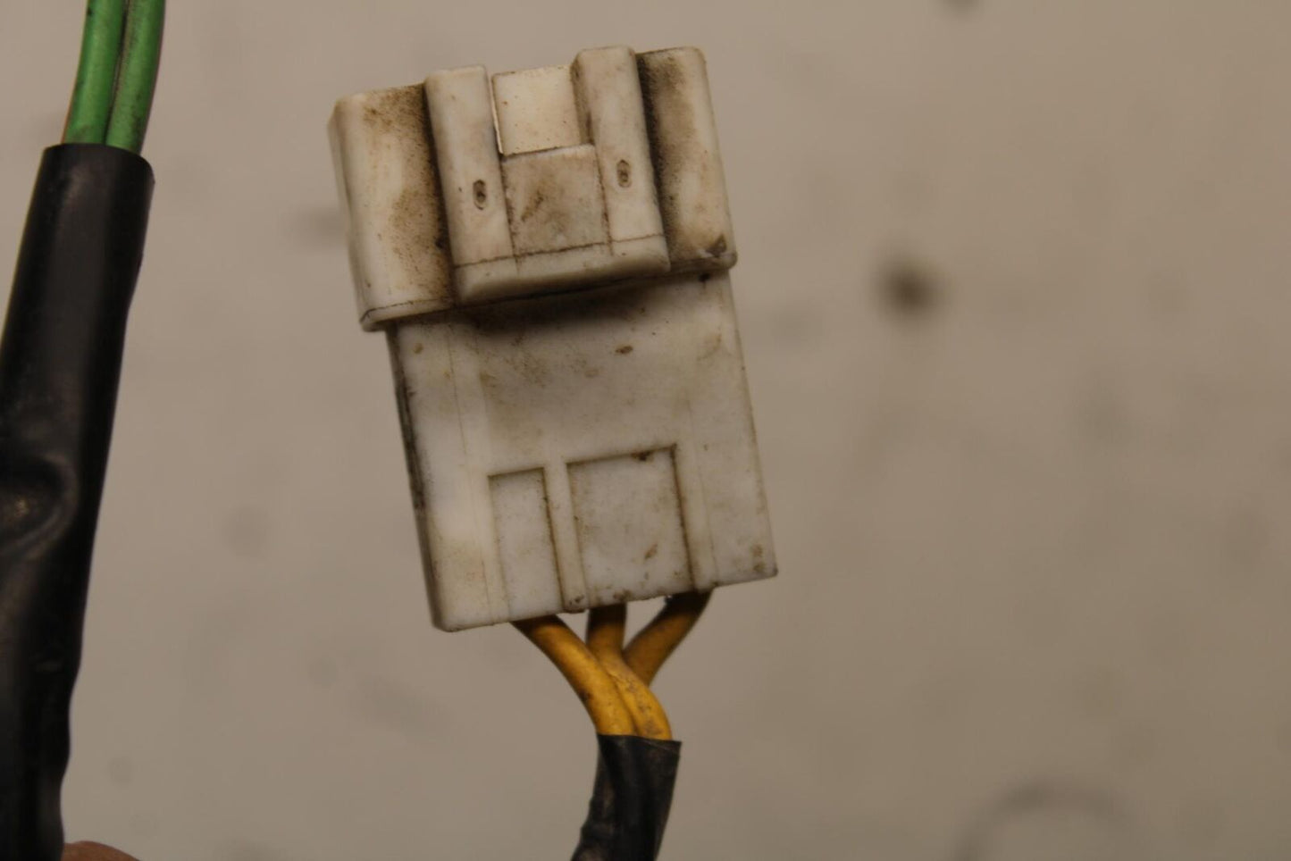 03-04 HONDA CBR600RR RECTIFIER VOLTAGE REGULATOR 31600-MEE-003 BB637