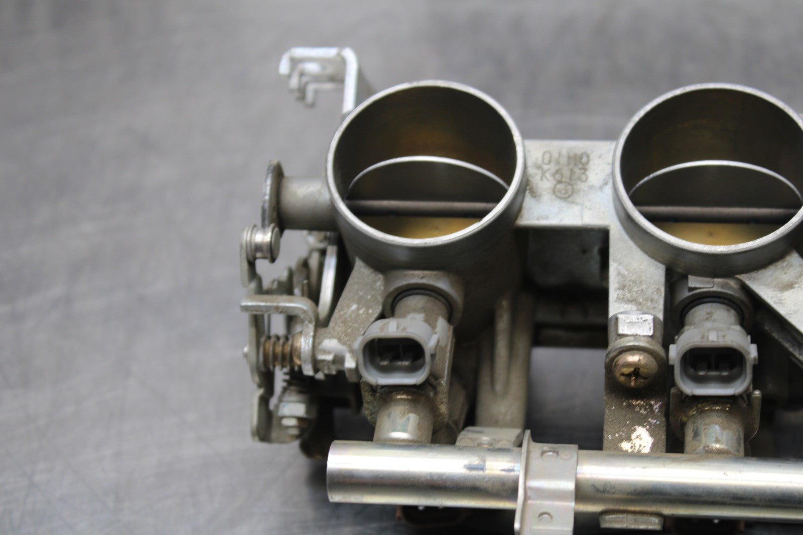 06-07 SUZUKI GSXR 600 MAIN FUEL INJECTORS / THROTTLE BODIES BB178