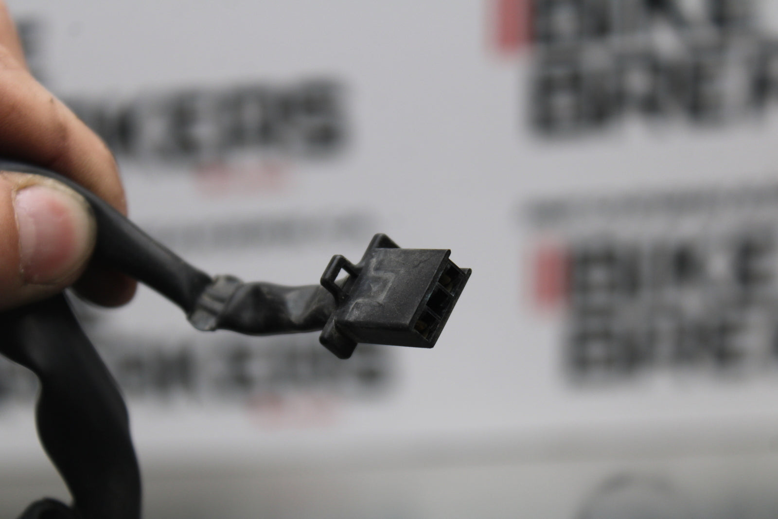 04-05 KAWASAKI NINJA ZX10R LEFT CLIP ON HANDLE HORN SIGNAL SWITCHES  BB163