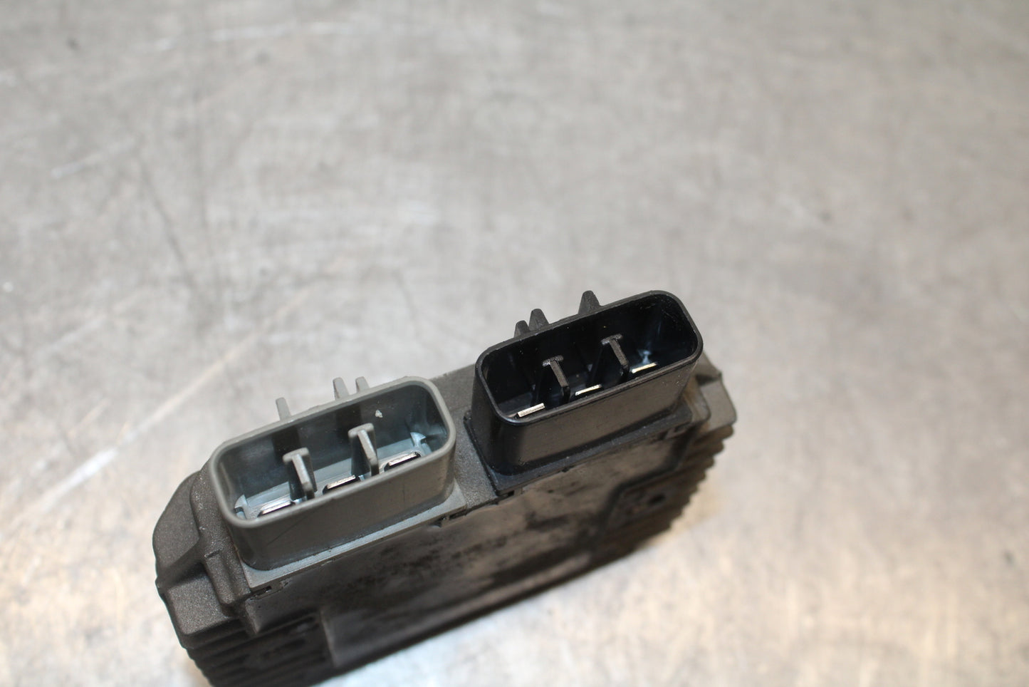 09-12 KAWASAKI NINJA ZX6R RECTIFIER VOLTAGE REGULATOR 21066-0028 BB698