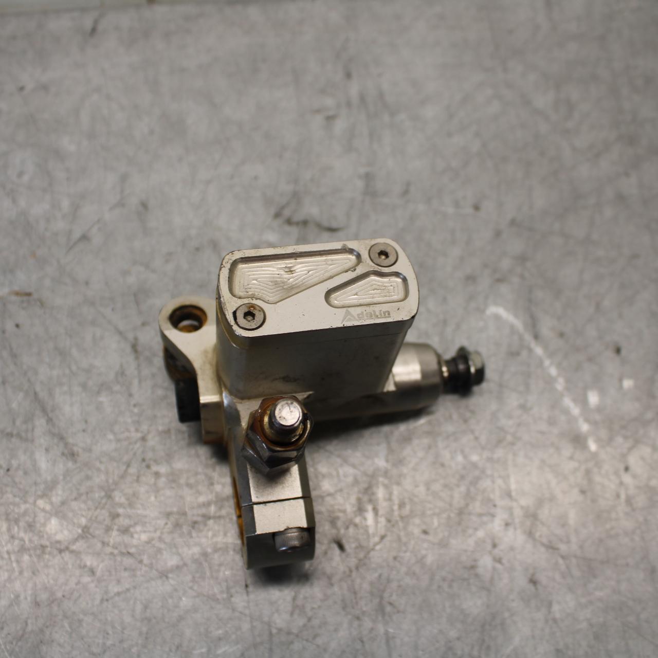 96-03 KAWASAKI NINJA ZX7R AFTERMARKET HYDRAULIC CLUTCH MASTER CYLINDER  BB438