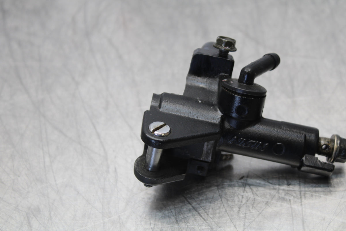 98-05 HONDA SUPER HAWK 1000 VTR1000F FRONT BRAKE MASTER CYLINDER BB152