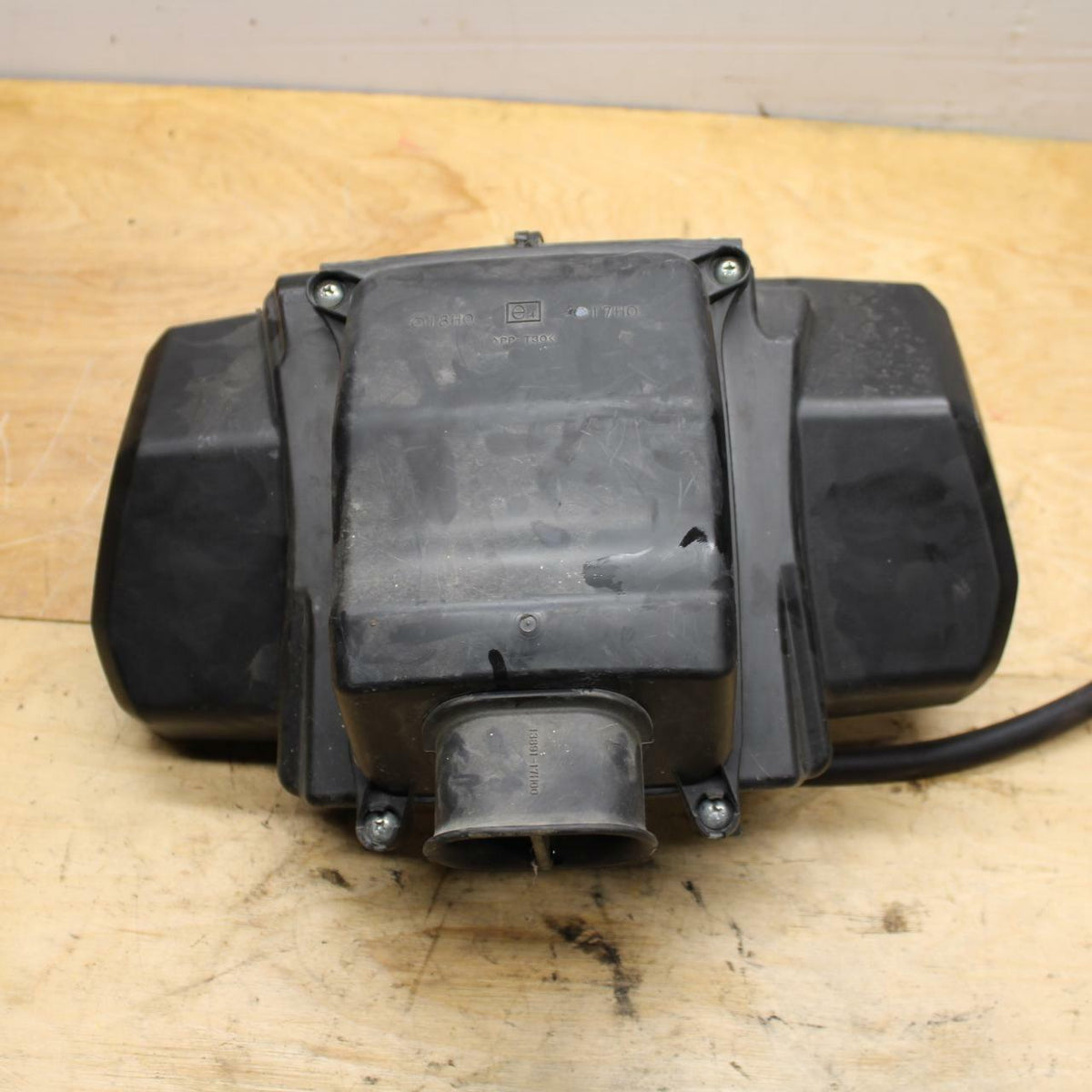 07-12 SUZUKI BANDIT 650S AIRBOX AIR INTAKE FILTER BOX BB328