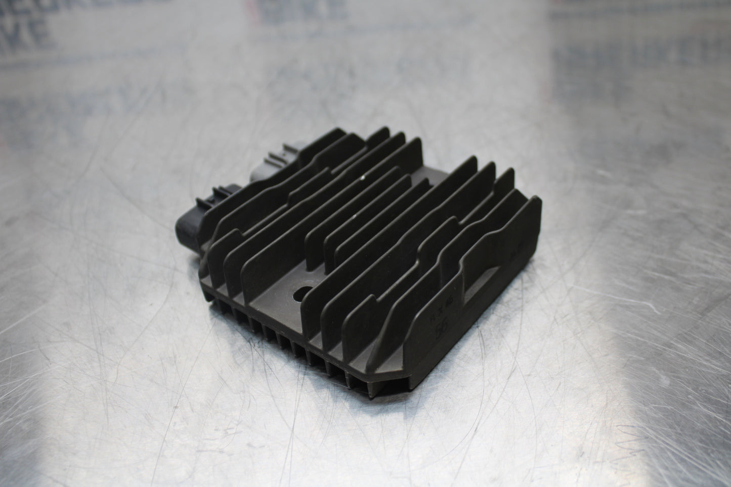 13-17 KAWASAKI NINJA ZX6R ZX636 ABS RECTIFIER VOLTAGE REGULATOR BB143