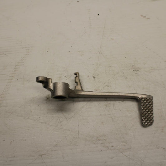 06 YAMAHA YZF R1 RIGHT REARSET BRAKE FOOT PEDAL  BB282
