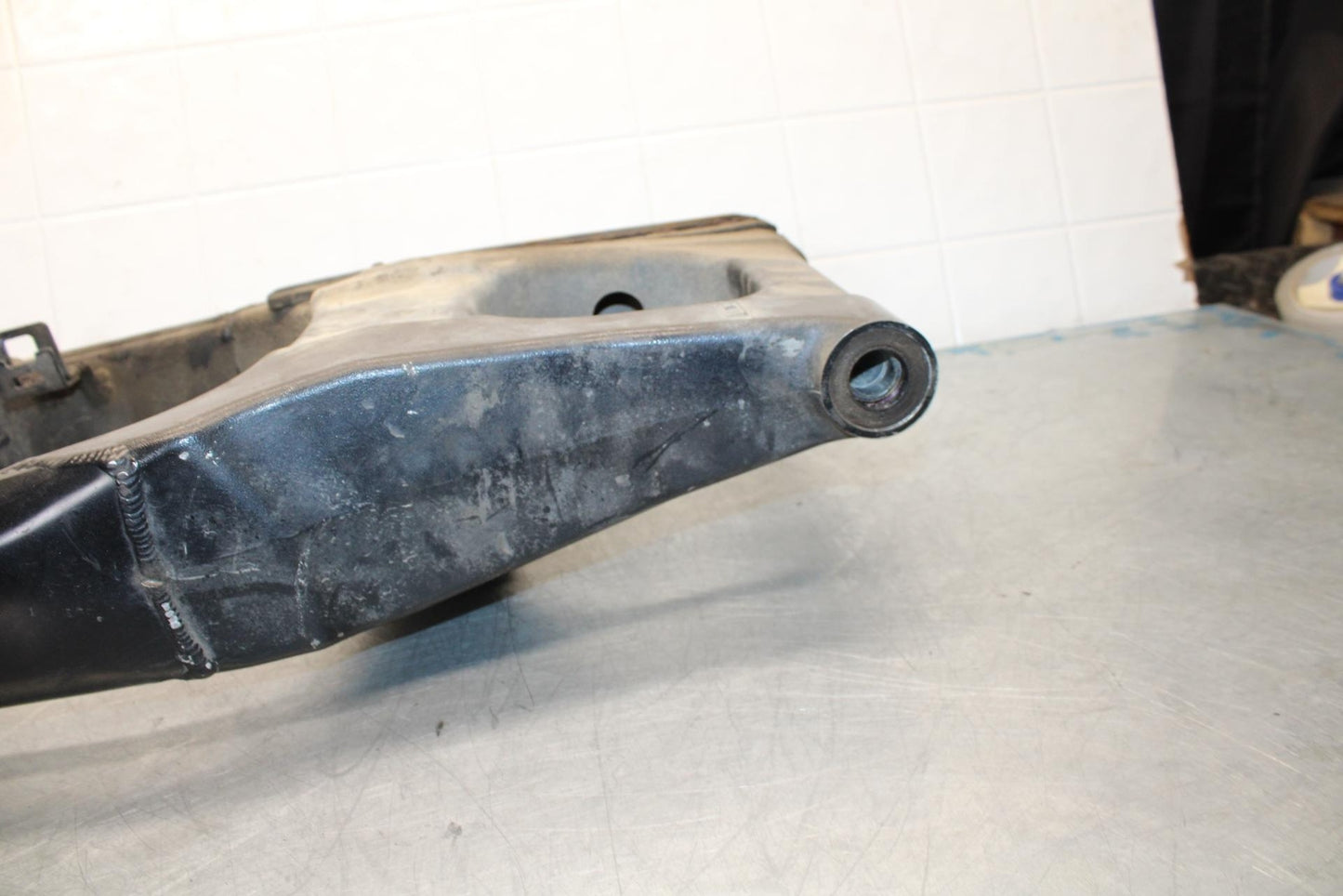 06-07 KAWASAKI NINJA ZX14R REAR SWINGARM BACK SUSPENSION SWING ARM BB433