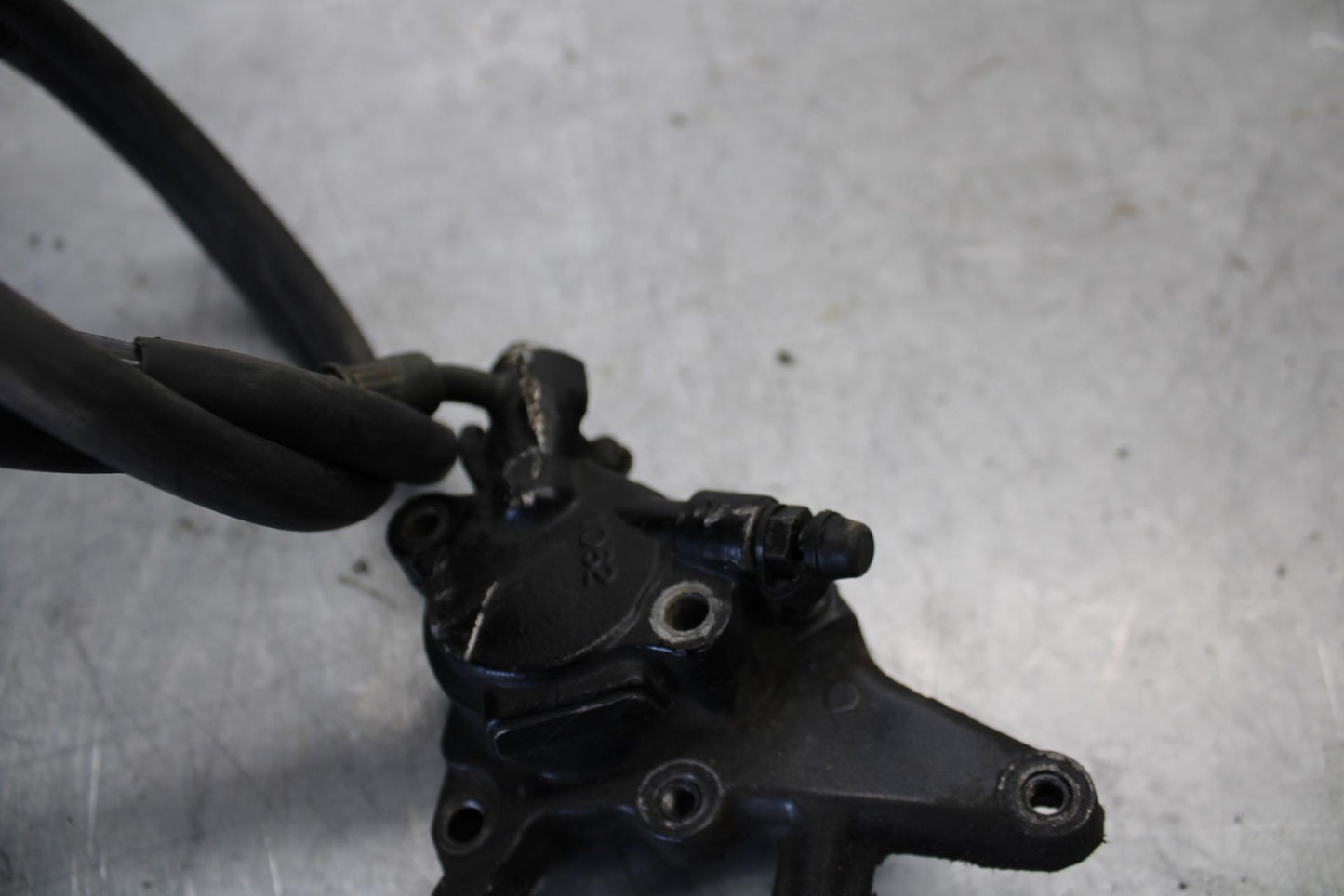 96-03 KAWASAKI NINJA ZX7R CLUTCH SLAVE PISTON CYLINDER BB438