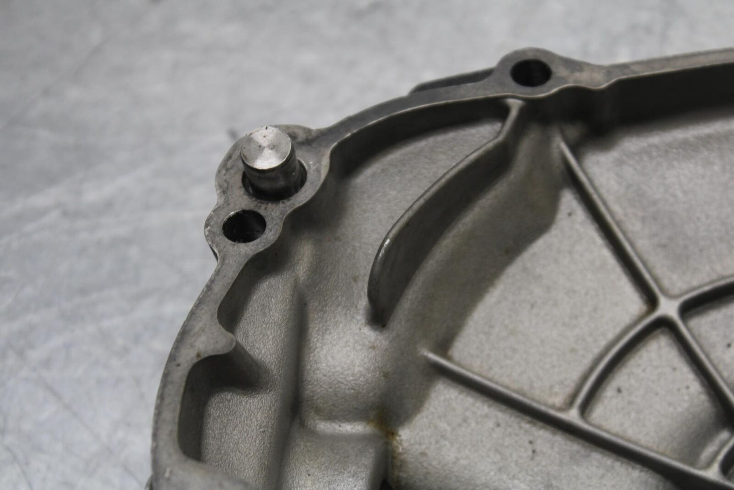 09-14 YAMAHA YZF R1 CLUTCH SIDE ENGINE MOTOR COVER 14B-15421-00-00 BB471
