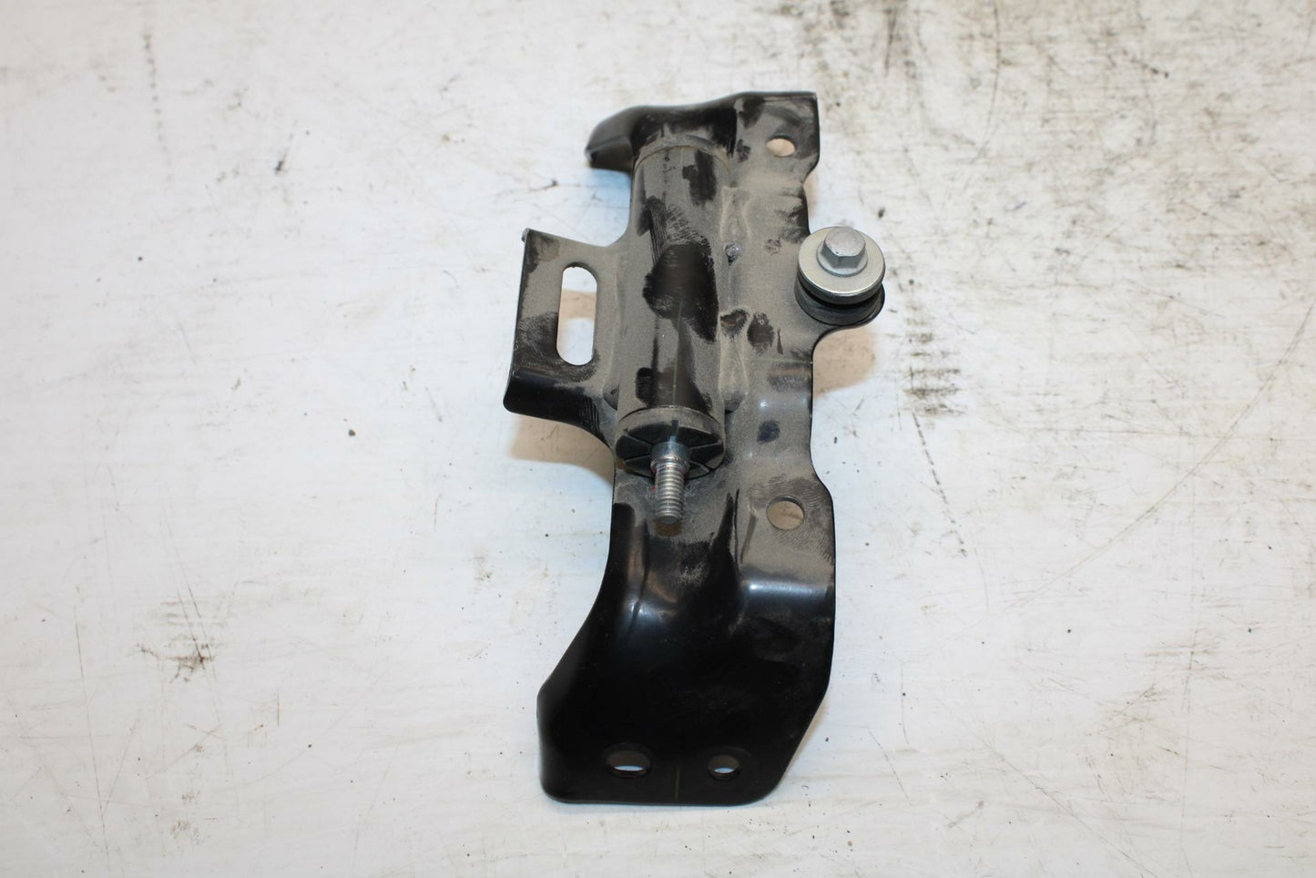 16-18 HONDA CBR500R GAS TANK FUEL CELL PETROL RESERVOIR BRACKET MOUNT BB345