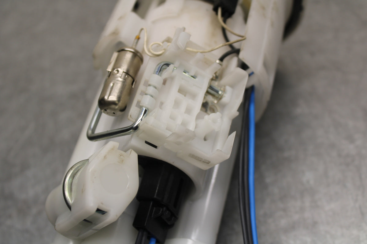 09-14 YAMAHA YZF R1 FUEL PUMP GAS PETROL SENDER UNIT 14B-13907-20-00 BB696