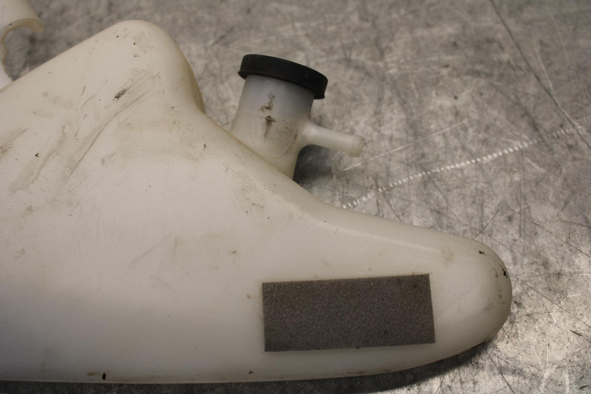 11-23 SUZUKI GSXR 750 COOLANT WATER TANK RESERVOIR BOTTLE BB54