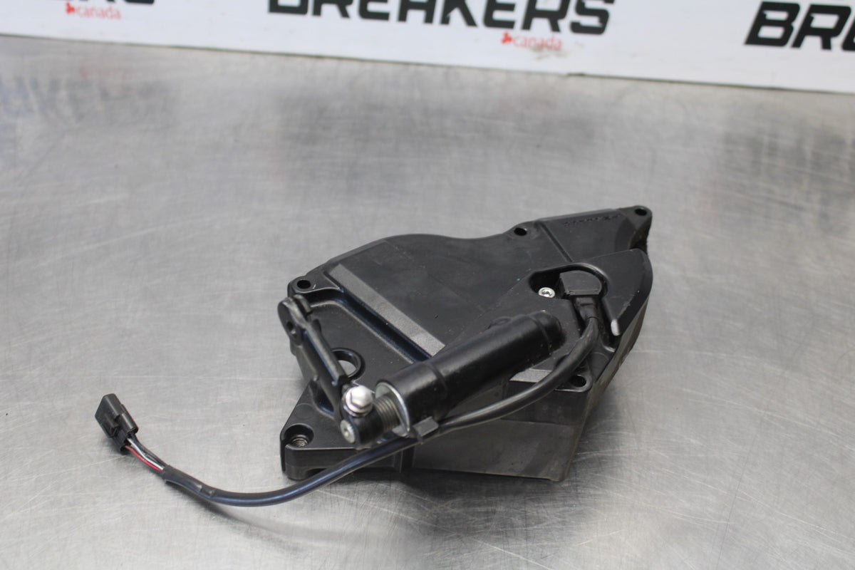 08-10 SUZUKI GSXR 600 ENGINE SPROCKET COVER BB765