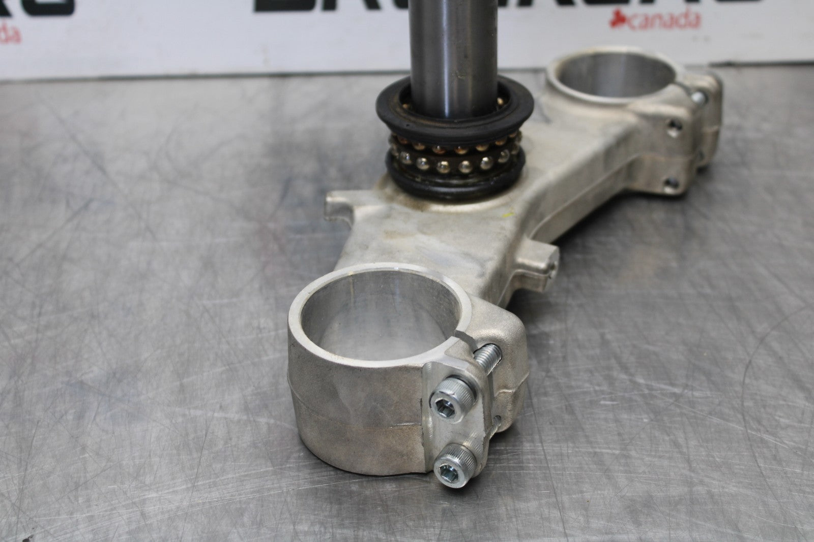 21-23 KAWASAKI NINJA ZX6R FRONT FORKS CLAMP LOWER TRIPLE TREE STEM BB179