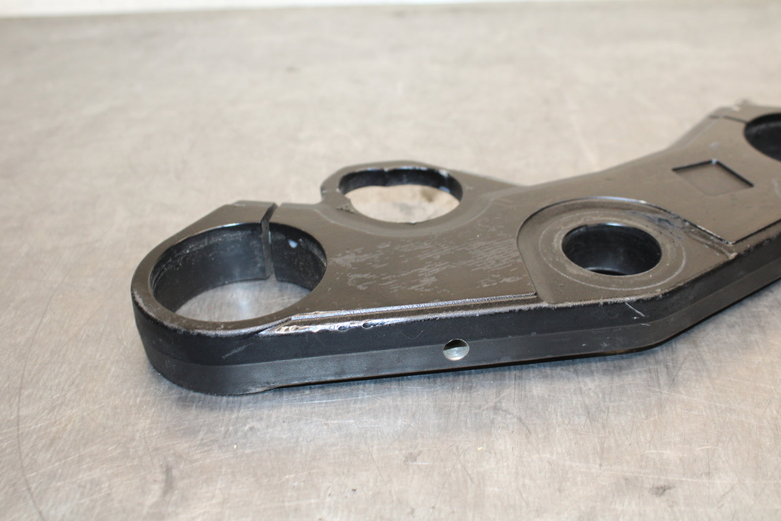 08-10 SUZUKI GSXR 600 FORKS UPPER TRIPLE TREE CLAMP BB130