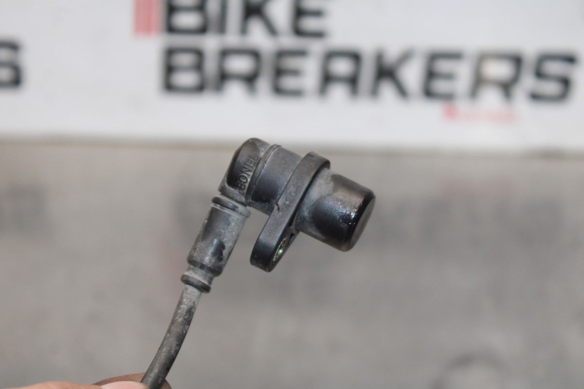 05 DUCATI SUPERSPORT 800 SPEED SPEEDOMETER SENSOR BB913