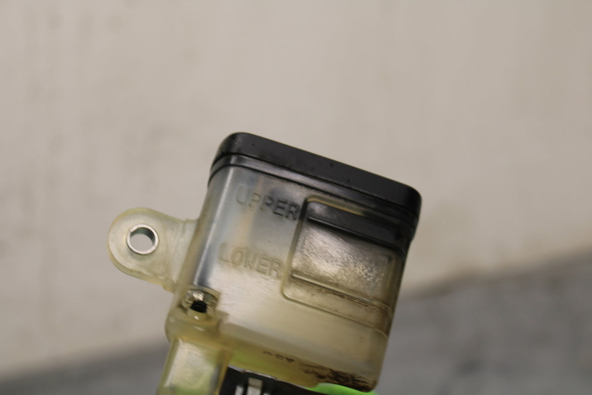 08-10 SUZUKI GSXR 600 REAR BACK BRAKE MASTER CYLINDER W RESERVOIR BB132