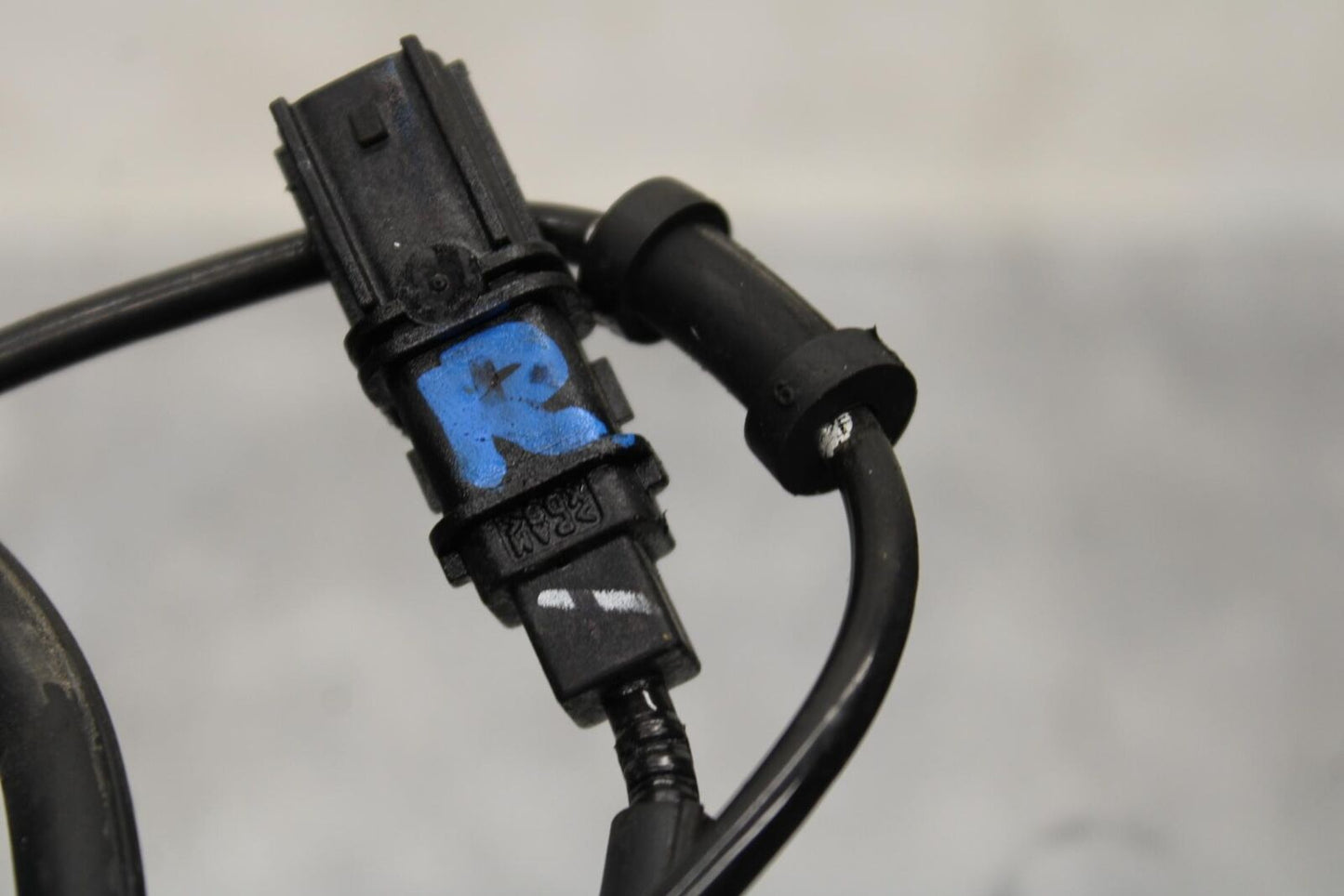 20 KAWASAKI Z400 ER400 ABS REAR ABS BRAKE SENSOR BB586