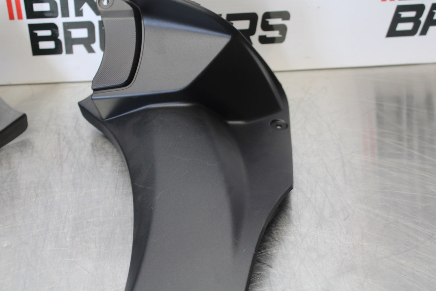 23-24 KAWASAKI NINJA ZX14R NEW!! RIGHT LEFT FRONT DUCT COVERS PANELS COWLS BB169