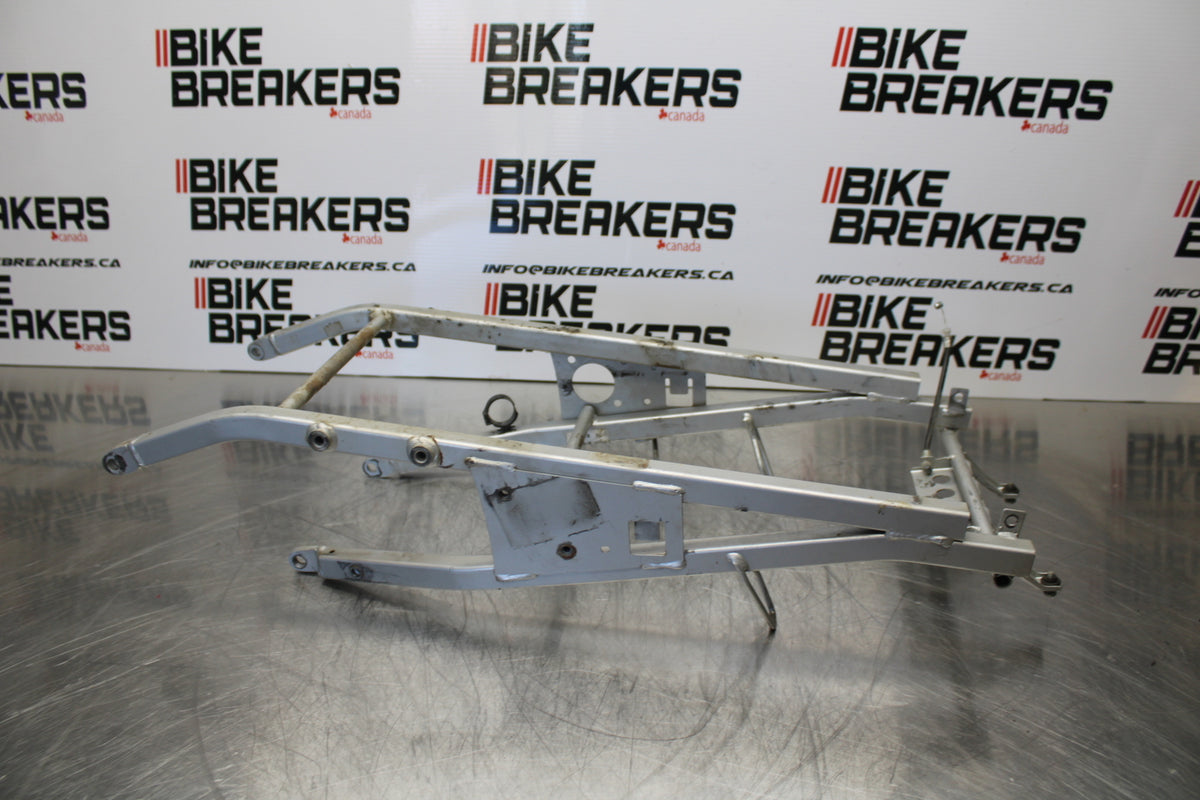 98-05 HONDA SUPER HAWK 1000 VTR1000F REAR SUBFRAME BACK SUB FRAME BB152