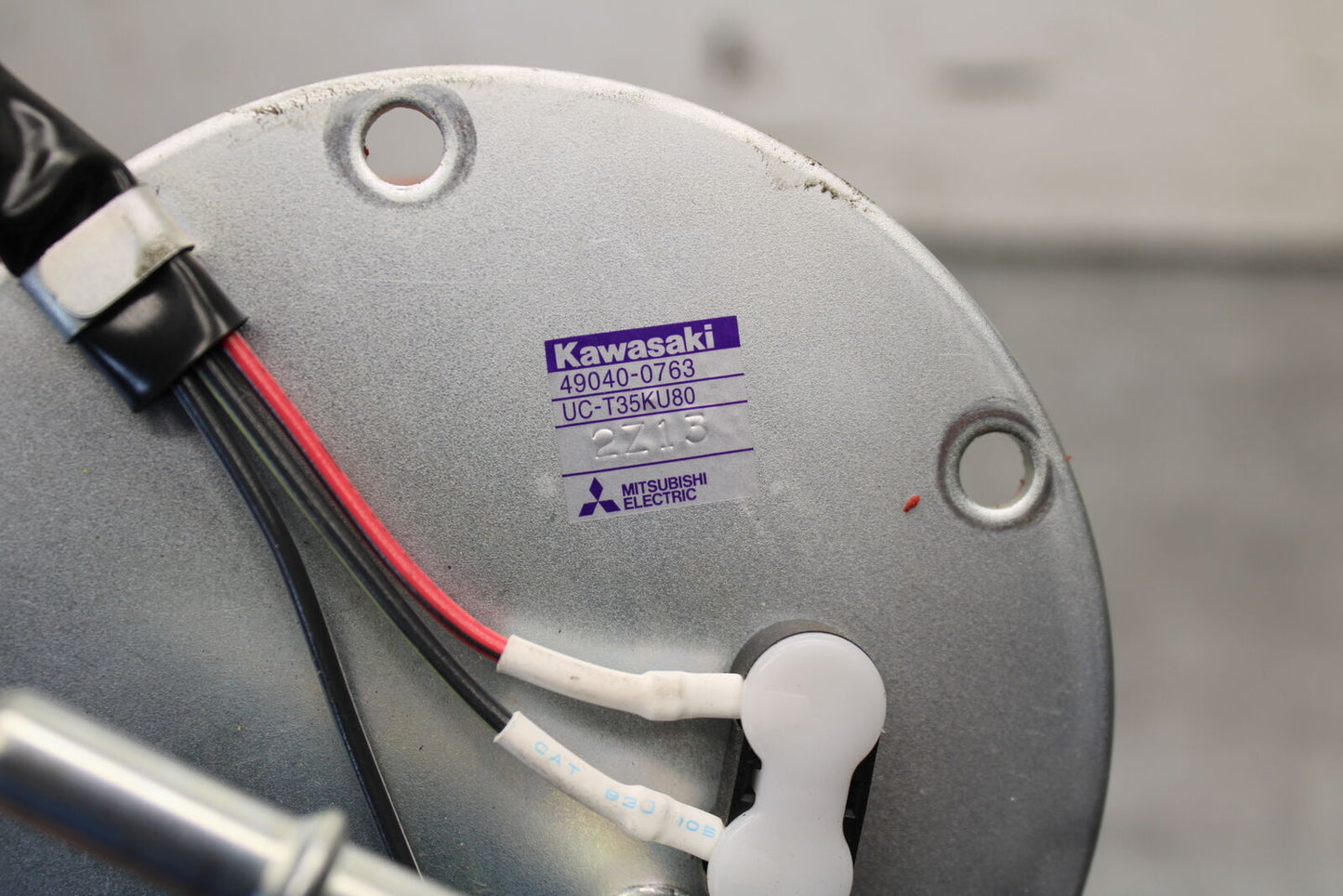 18-23 KAWASAKI NINJA 400 FUEL PUMP GAS PETROL SENDER UNIT BB660