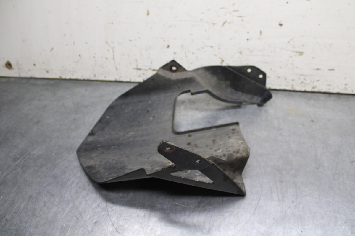 12-13 KAWASAKI Z1000 REAR BACK WHEEL TIRE HUGGER FENDER BB743