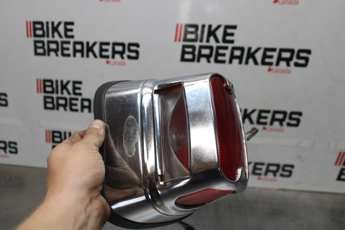 05-09 SUZUKI BOULEVARD C90 TAILLIGHT REAR TAIL BRAKE LIGHT BB918