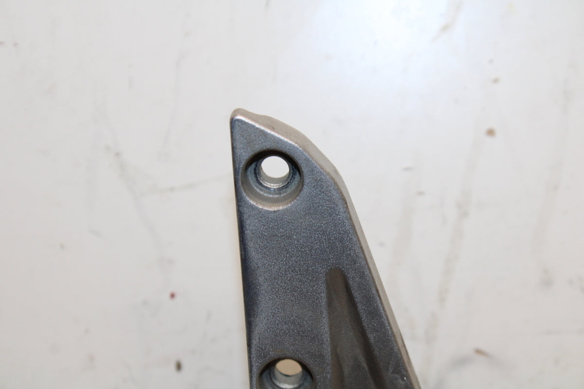 10-11 HONDA CBR1000RR RIGHT REARSET REAR SET DRIVER FOOT PEG REST STOP BB128