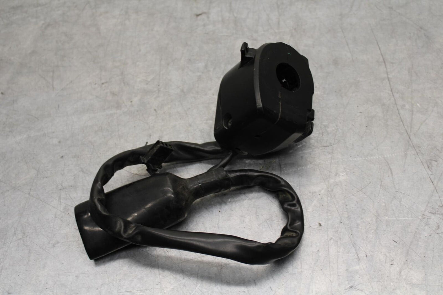 2015 Kawasaki Ninja 300 EX300 RIGHT CLIP ON HANDLE KILL OFF START SWITCH BB61