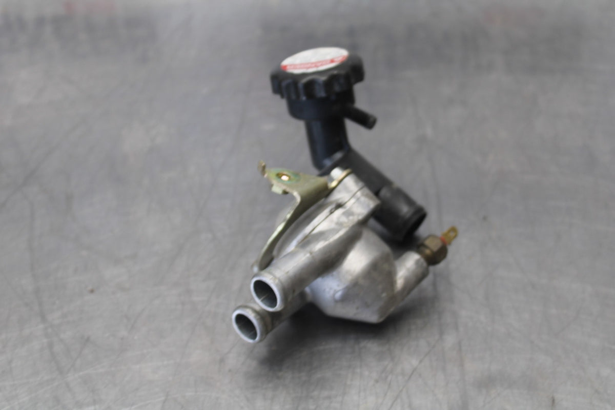 03 HONDA SHADOW SPIRIT 750 VT750DC THERMOSTAT W HOUSING ASSEMBLY BB907
