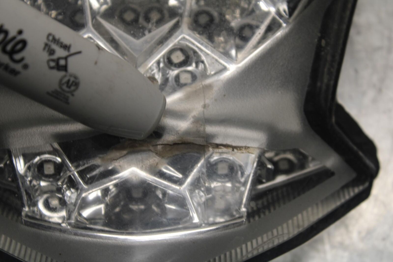 12-17 KAWASAKI ER-6N Z650 REAR TAIL TAILLIGHT BACK BRAKE LIGHT BB607