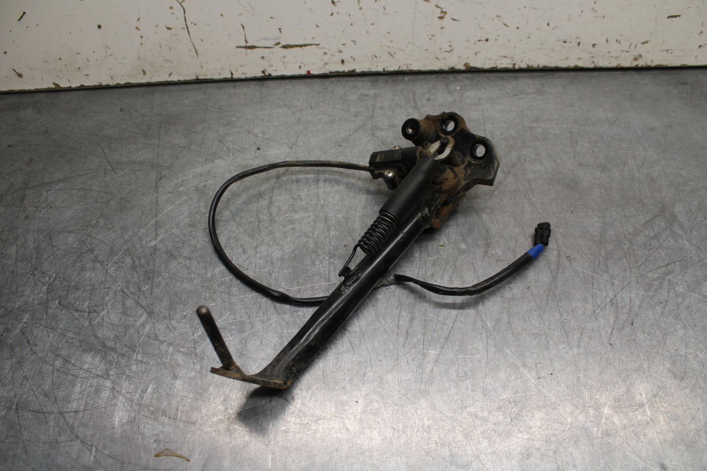 22-24 YAMAHA XSR900 KICKSTAND SIDE KICK STAND BB710