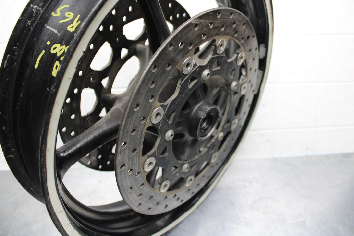 05 YAMAHA YZF R6S FRONT WHEEL LEFT RIGHT BRAKE ROTORS DISCS BB600