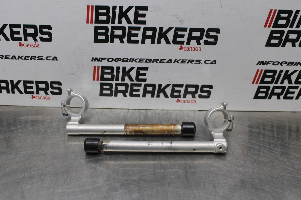 06 SUZUKI SV650S LEFT RIGHT CLIP ON ONS HANDLEBARS PAIR SET BB783