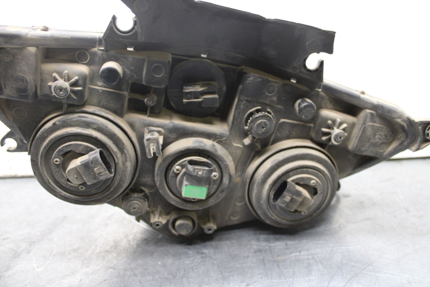 08-10 SUZUKI GSXR 600 FRONT HEADLIGHT HEAD LIGHT LAMP  BB721