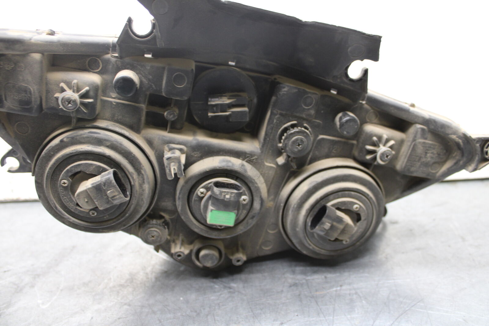 08-10 SUZUKI GSXR 600 FRONT HEADLIGHT HEAD LIGHT LAMP  BB721