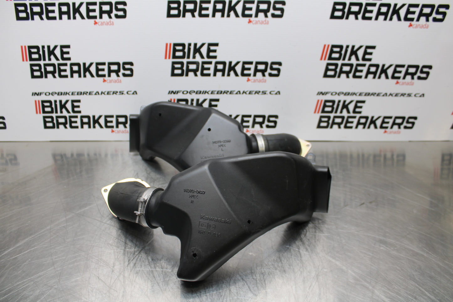23-24 KAWASAKI NINJA ZX14R NEW!! RIGHT LEFT AIR INTAKE DUCTS BB153