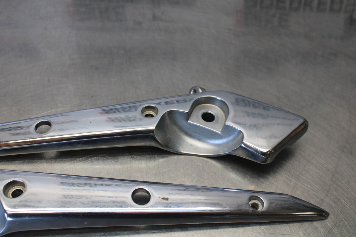 03-08 HONDA VTX1300C REAR STRUT FRAME COVER SET PAIR BB868
